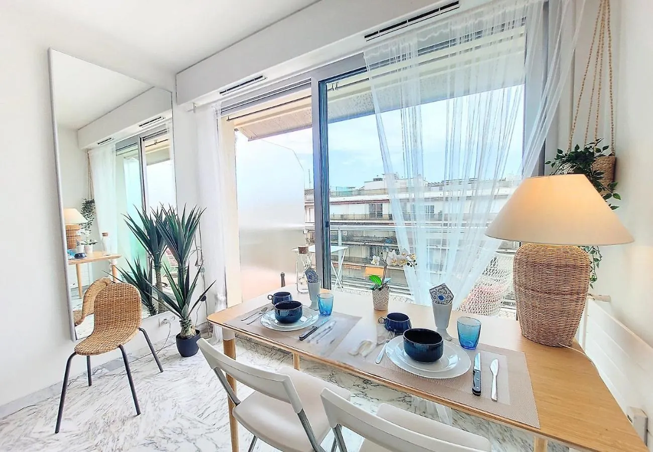 Nestor&Jeeves - Lifestyle - Terrace - Modern Lägenhet Nice