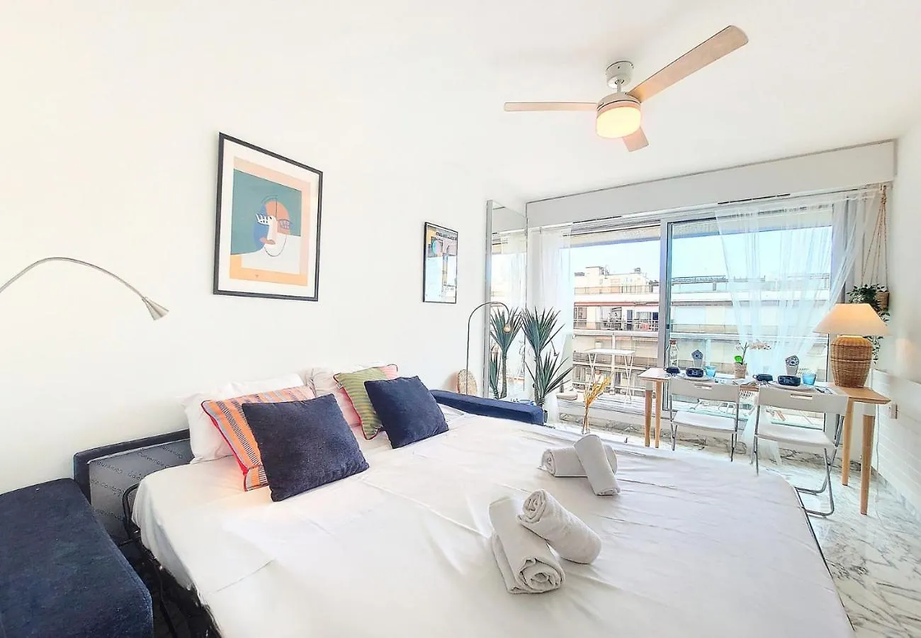 Nestor&Jeeves - Lifestyle - Terrace - Modern Apartment Nice